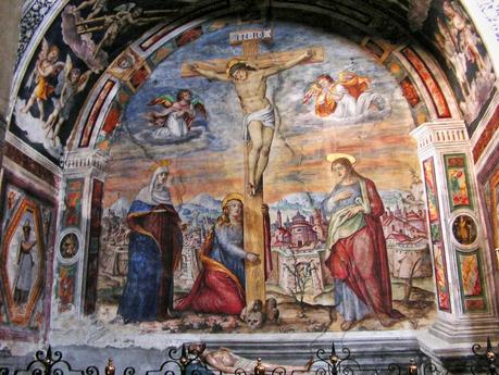 Die Fresken der Kirche Santa Maria Assunta in San Siro am Comer See