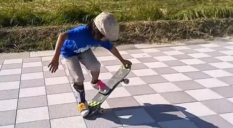 Freestyle Skateboarding: 11 jähriger Japaner macht alle nass