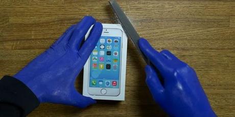 Blue Man Group Unboxing the iPhone 6