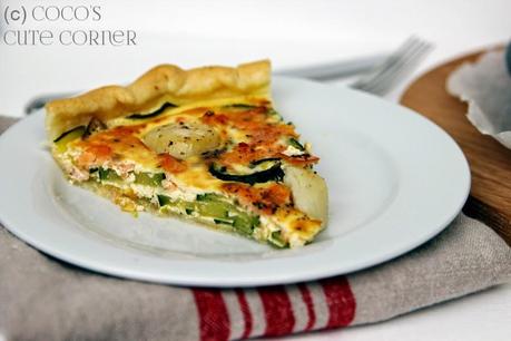 Quiche with scallops and salmon