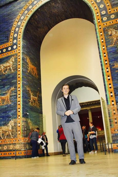 Outfit The Ishtar Gate in Berlin 7