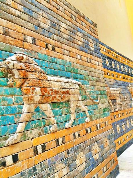 Outfit The Ishtar Gate in Berlin 6