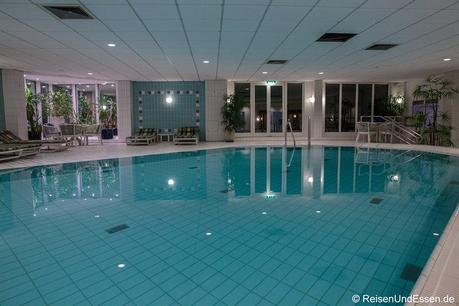 Pool im Radisson Blu in Karlsruhe