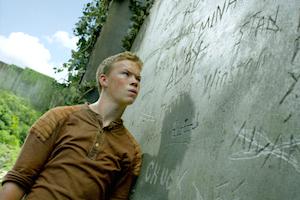 Gally (Will Poulter) 