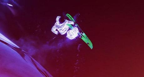 Afterglow: Mit einem LED Anzug Skifahren
