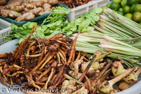 Köstliche Leckereien während des Phuket Vegetarian Festivals