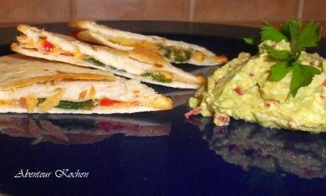 Quesadillas mit Guacamole, klassisch mexikanisch
