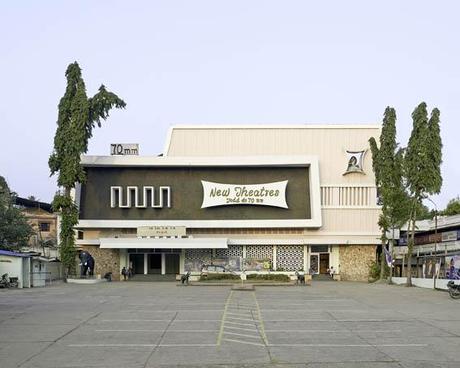 Haubitz + Zoche: Hybrid Modernism. Movie Theatres in South India