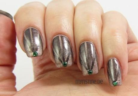 Out Of The Dark Out Of The Dark (CATRICE, Ultimate Nail Lacquer)