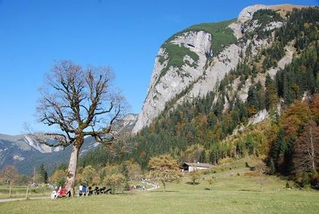 20_Herbst-Karwendel-Almdorf-Eng-Tirol-Oesterreich