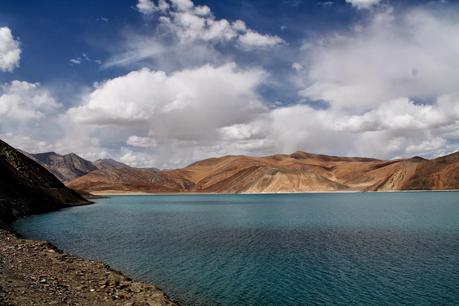 Sehnsuchtsorte: Der Pangong-See in Changthang