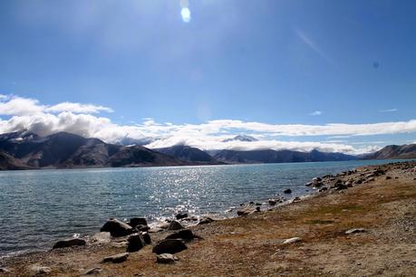 Sehnsuchtsorte: Der Pangong-See in Changthang