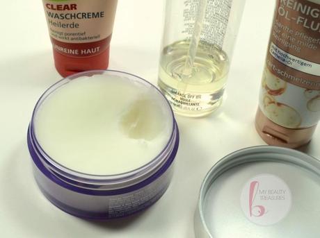 Clinique_Take-the-day-off_Cleansing-Balm