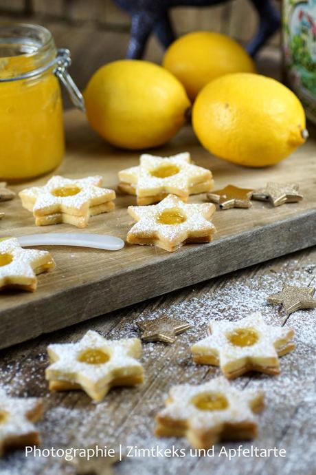 Weihnachtsklassiker im neuen Gewand: Zitronen-Spitzbuben mit Lemon-Curd