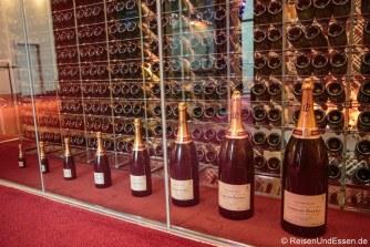 Champagner-Reihe im Weinturm