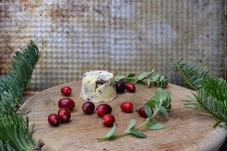 Savoury Wednesday: Oregano-Cranberry Butter