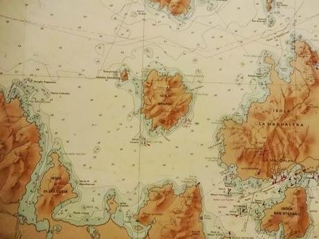 Seekarten-Paket und eine Umfrage für Segler
