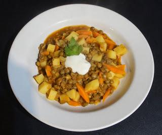 Kartoffel-Linsen-Eintopf (2P) Kartoffel-Linsen-Eintopf (2P)