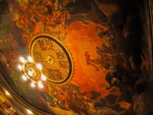 Im Teatro da Paz warten wunderschöne und aufwendige Decken- wie Wandmalereien, © Emerson Pardo, Wikimedia Commons