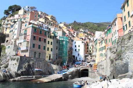 Blick auf Riomaggiore in den Cinque Terre