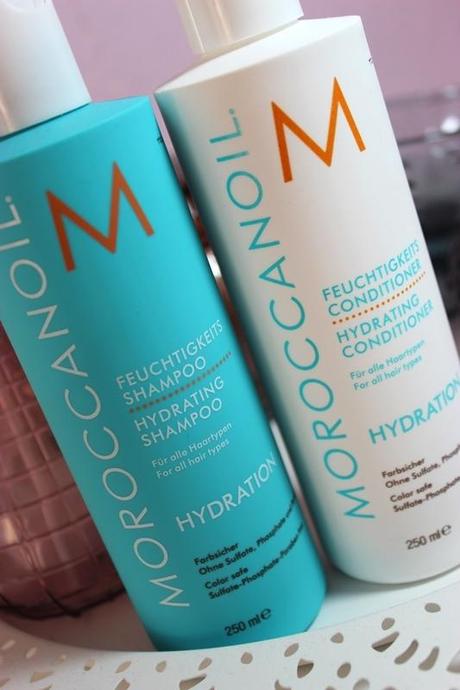 Haarpflege mit MOROCCANOIL Feuchtigkeits Shampoo und Conditioner