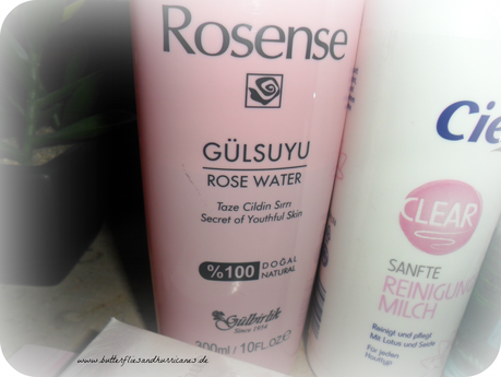 A butterfly: (Blogparade) Top 3 Make-up Remover