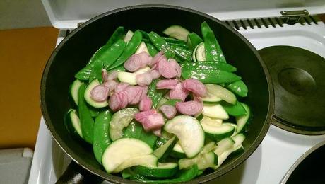 Schnell & lecker - Schweinefilet auf gebratenem Gemüse