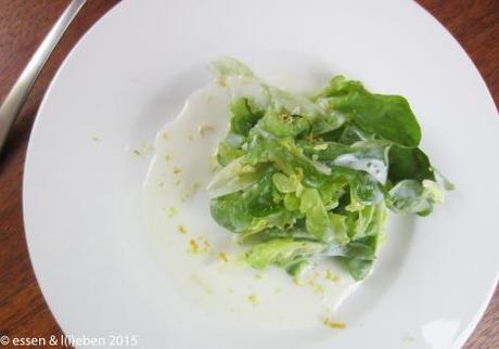Blattsalat mit Joghurt-Zitrone-Dressing