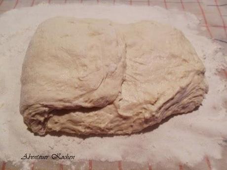 Brot aus dem Römertopf