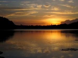 Sonnenuntergang über dem Rupununi-Fluss © David Stanley, creative common license 2.0, via flickr, http://goo.gl/5ytjHf