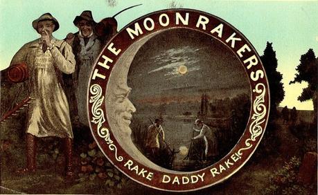 Eine alte englische Postkarte aus dem Jahr 1903 zeigt die Moonraker-Legende im Original.
