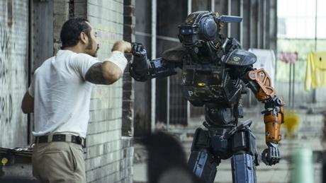 Chappie-©-2014-Sony-Pictures(7)