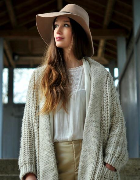 Neutral Shades - Cozy and Chic