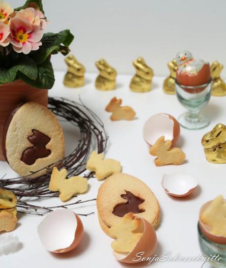 Mürbteig-Oster-Kekse mit Mandel-Nougat-Füllung-6