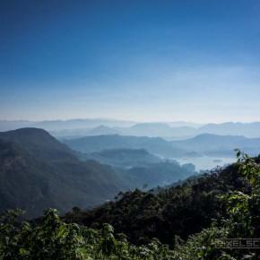 Wanderung auf den Adam´s Peak in Sri Lanka: So überstehst Du die 5.200 Stufen auf den Gipfel