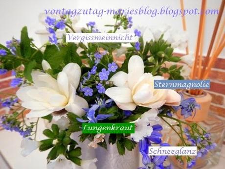 Blau - weiße Blütenpracht für Taufe, Erstkommunion oder ...