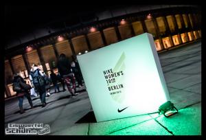 EISWUERFELIMSCHUH - NIKE BERLIN Womens Run Kick Off Olympiastadion (12)