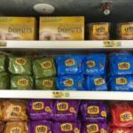 Die große Fotostory von Astrid mit vielen glutenfreien Tipps für Amerika donuts, cookies, bread (frozen)
