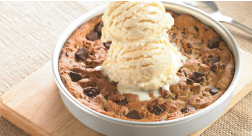 Die große Fotostory von Astrid mit vielen glutenfreien Tipps für Amerika Pizzokies mit Eis bei BJ’s Brewhouse