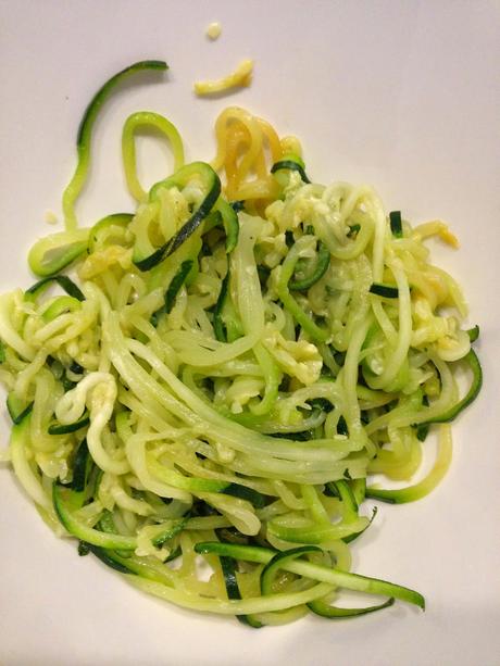 Zucchini Spaghetti mit dem Lurch Spiralschneider