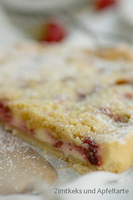 Absolutes WOW-Rezept:  Erdbeer-Cheesecake-Pie mit Zitrus-Streuseln