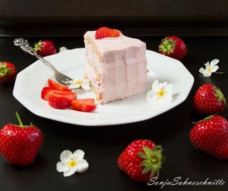 Erdbeer-Herz-Torte (9 von 1)