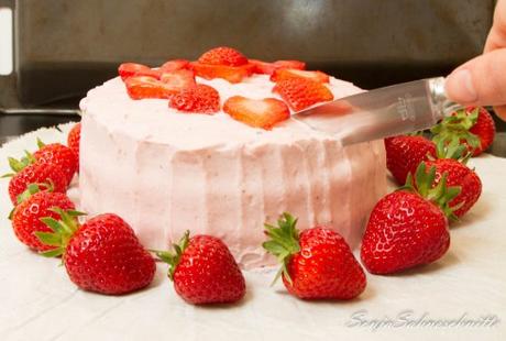 Erdbeer-Herz-Torte (6 von 8)