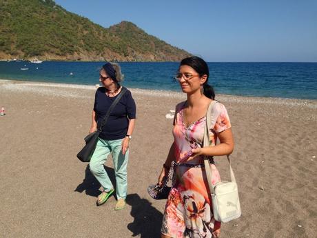 Freundin Jana Bür und Ruth Gassmann geniessen die Lykische Küste und können sich einfach nicht satt sehen.