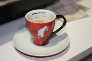 Meinl-Espresso zubereitet mit dem neuen Blend (8-10 Provenienzen)