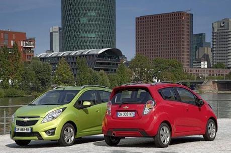 chevrolet-spark-vorne-und-hinten