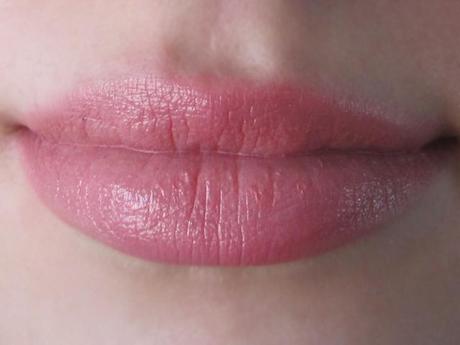 Review: p2 Pure Color Lipstick – 070 Regent Street