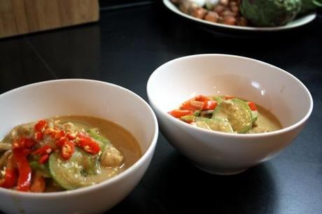 green thai curry