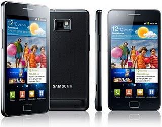 Samsung zeigt Galaxy S 2 mit Android 2.3 Gingerbread.