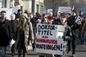 Anti-Guttenberg-Demo in Berlin